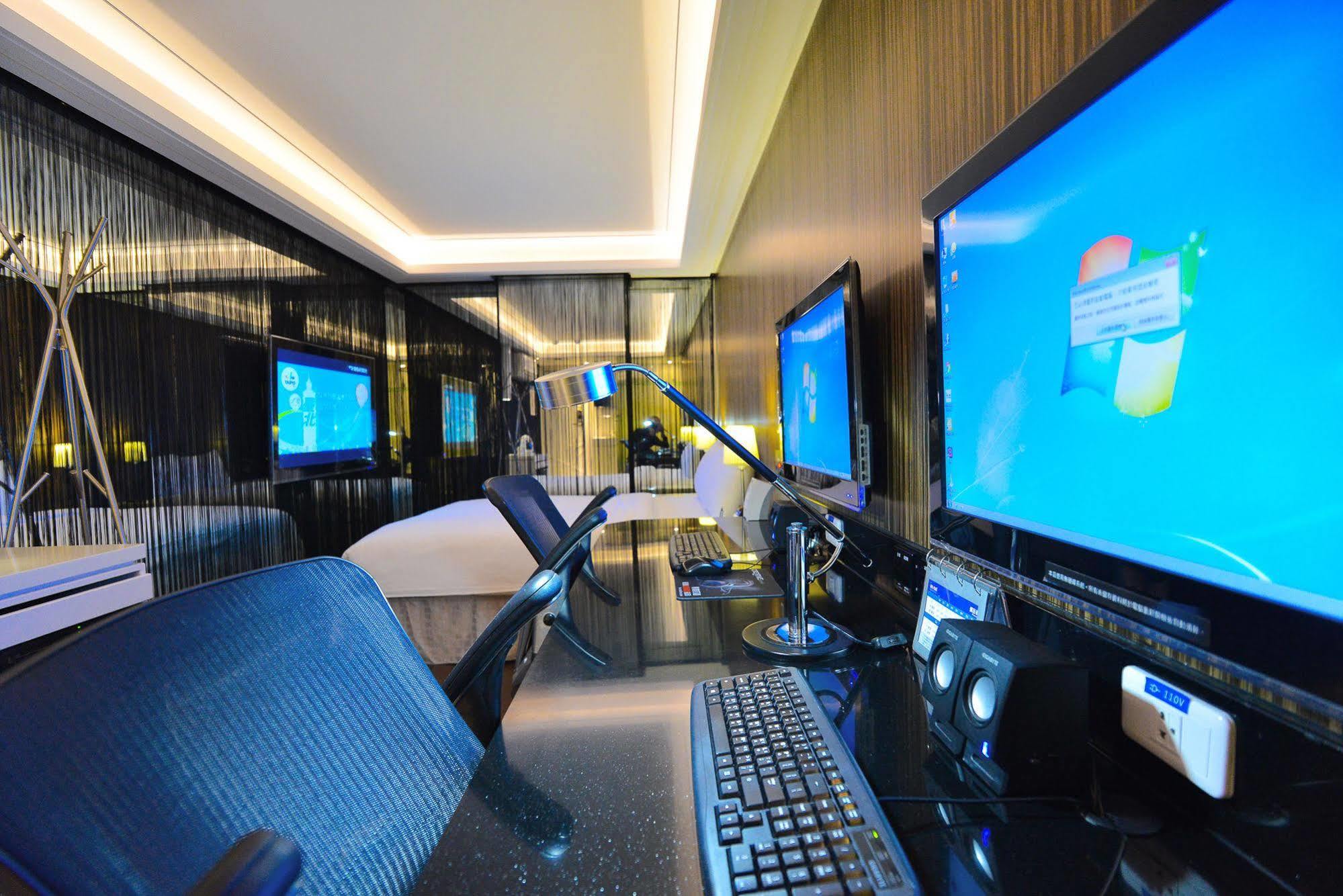 I Hotel - Taoyuan Extérieur photo