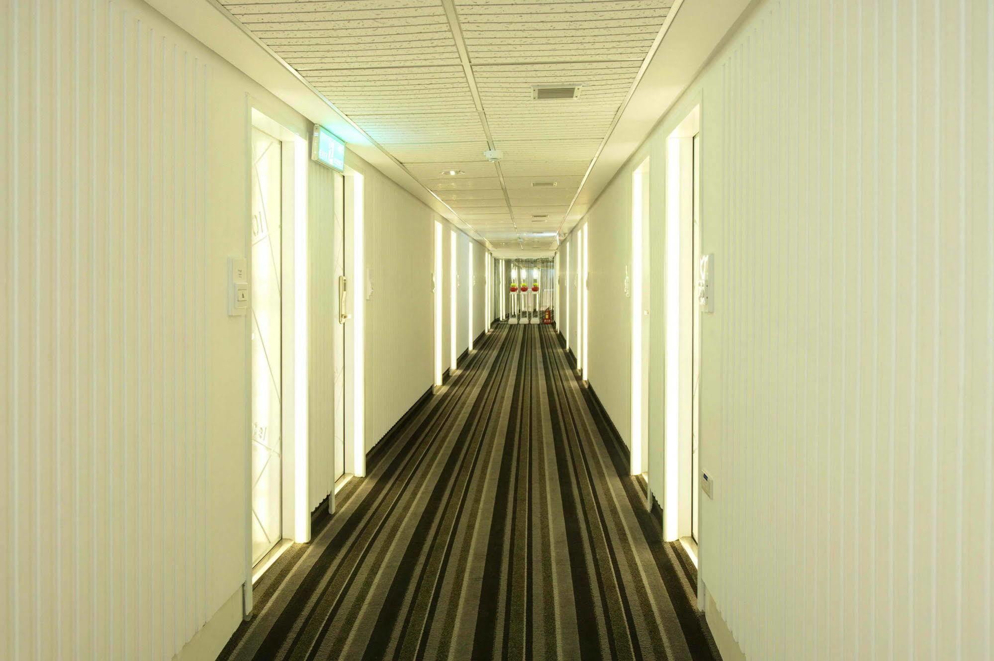 I Hotel - Taoyuan Extérieur photo